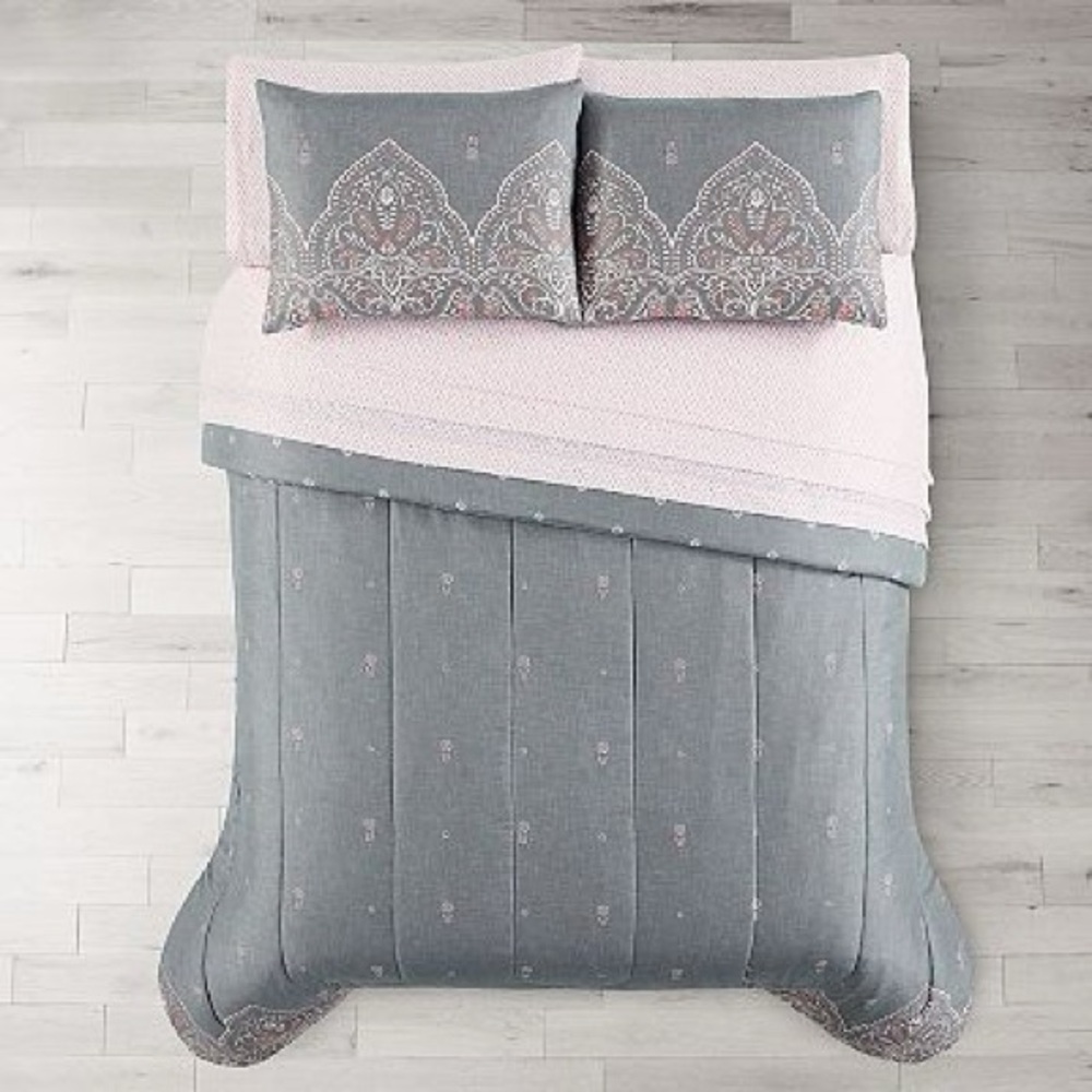 New King Size 9 Pc The Big One® Evelyn Paisley Reversible Comforter Set w/Sheets